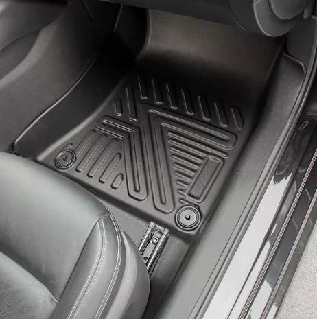 INVELO mat installed in a 2023 Volkswagen Golf